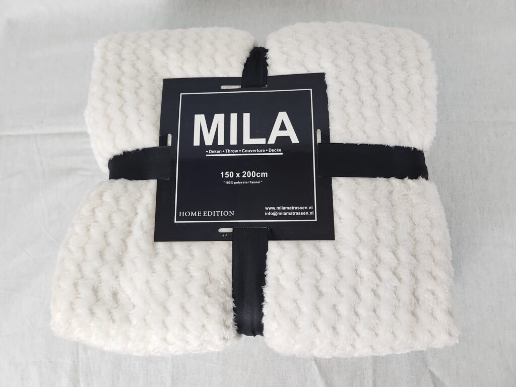 Luxe Fleece Plaid deken -Wit ribbeltjespatroon